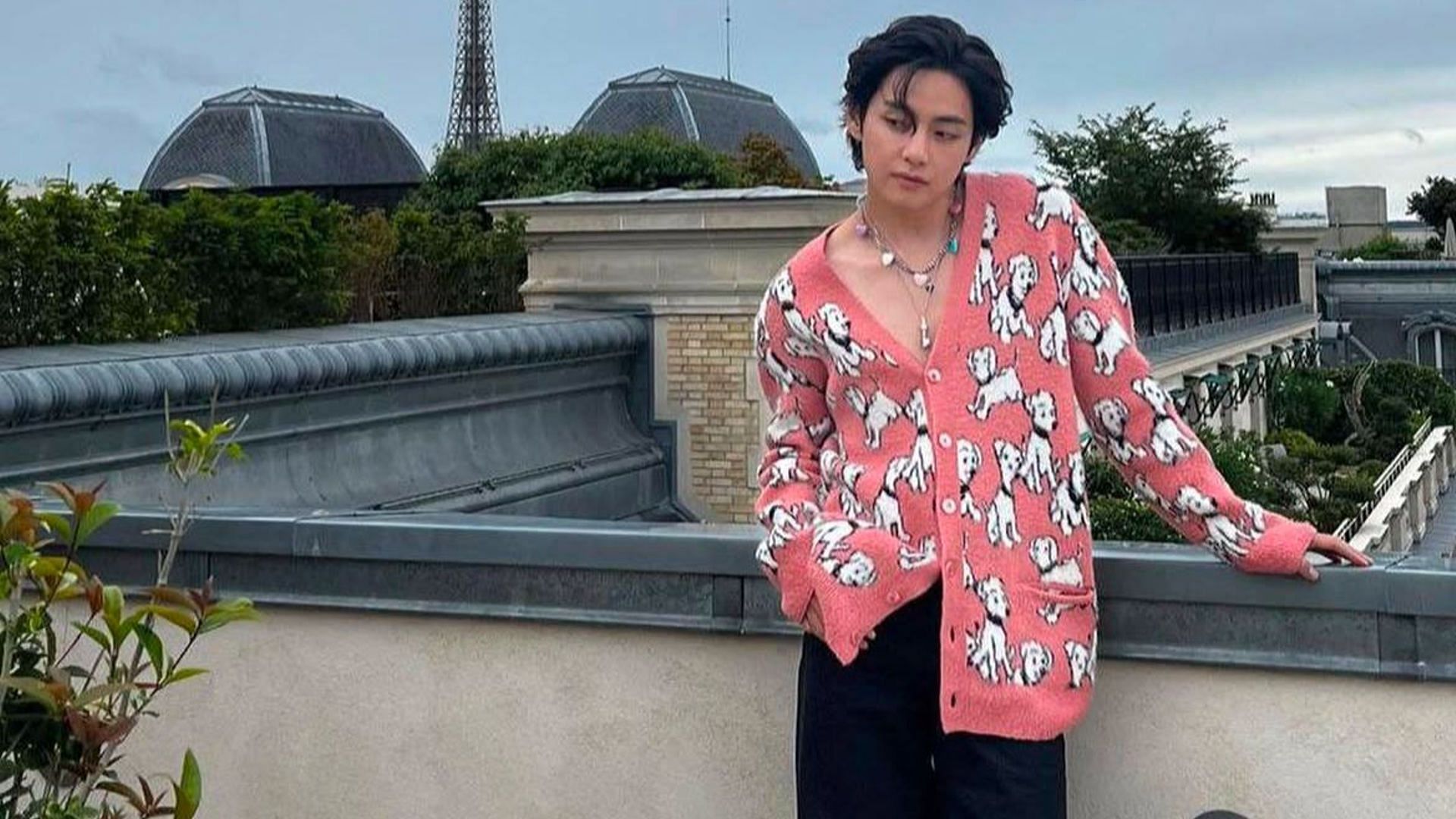 BTS' V (Image via Instagram/@thv)